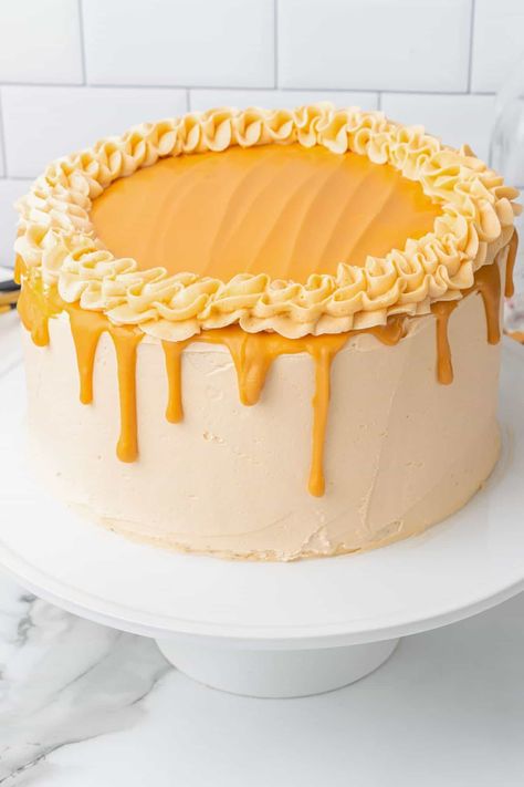 There is so much amazing butterscotch flavor in this scratch made Butterscotch Cake recipe! Everyone will love how rich and flavorful it is. Butter Scotch Cake Designs, Butterscotch Cake Designs, Butterscotch Cake Decoration, Butter Scotch Cake, Butterscotch Cake Recipe, Teachers Day Cake, Little Sunny Kitchen, Butterscotch Cake, Sunny Kitchen