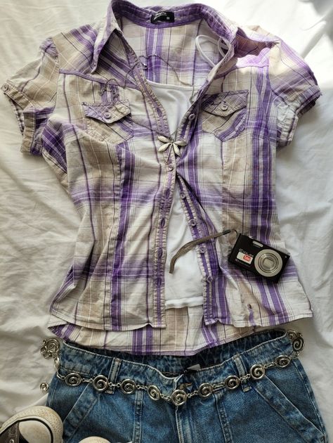 2000s Button Up Shirt Outfit, Different Y2k Styles, Knit Button Up, Cute Summer Outfits Y2k, 2000s Jorts Outfit, Long Sleeve Button Down Shirt Outfit, Y2k Button Up Shirt Outfit, H20 Inspired Outfits, 2000s Spring Fashion