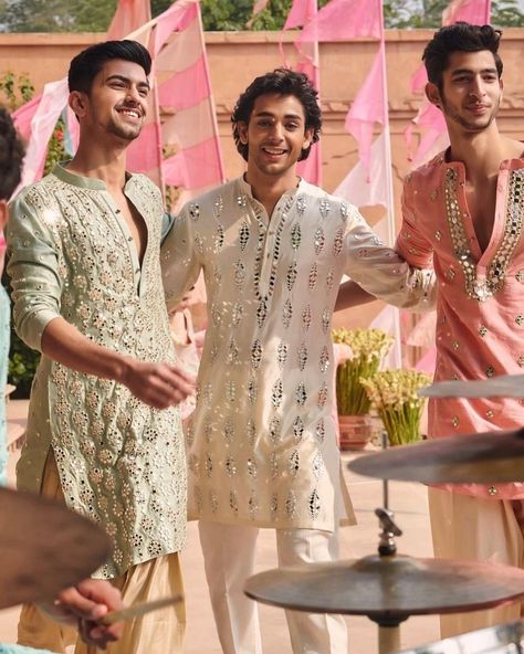 Traditional Indian Mens Clothing, Instagram Songs, India Fashion Men, Abhinav Mishra, Indian Wedding Clothes For Men, Wedding Kurta For Men, Groom Dress Men, Indian Groom Wear, Wedding Dresses Men Indian