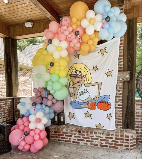 Lizzie Mcguire Bid Day Theme, Lizzie Mcguire Bid Day, Lizzie Mcguire 30th Birthday, Lizzie Mcguire Birthday Party Decorations, 24th Birthday Themes For Her, Lizzie Mcguire Theme Party, Lizzie Mcguire Bachelorette, Dcom Party, Lizzie Mcguire Bachelorette Party