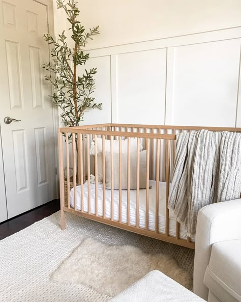 Ikea Crib, Ikea Storage Hacks, Wood Crib, Wooden Cribs, Ikea Nursery, Baby Nursery Inspiration, Wood Nursery, Baby Room Neutral, Nursery Room Design