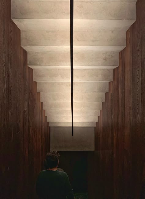 Underside of stair uplight Concrete Effect Paint, Staircase Handrail, Architectural Lighting Design, Corridor Lighting, Stairs Architecture, Facade Lighting, Staircase Lighting, Ceiling Detail, Stair Lighting