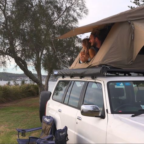 Aesthetic Car Camping, 4wd Camping Setup, Truck Camper Aesthetic, 4wd Aesthetic, 4wd Aesthetic Australia, Car Camping Aesthetic, Camping Australia Aesthetic, Rooftop Tent Aesthetic, Car Camping Aesthetic Couple