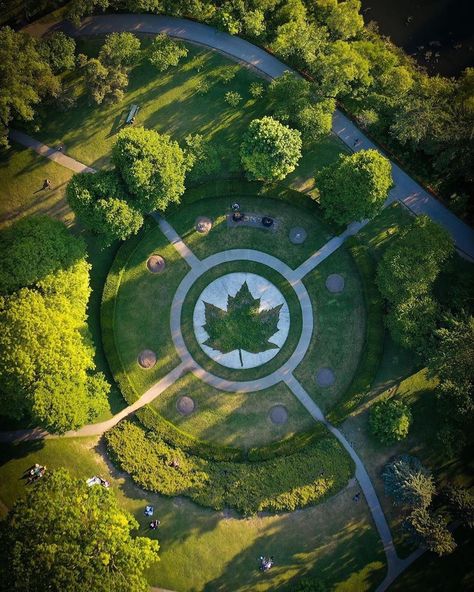 blogTO on Instagram: “Views from above 🍃 #Toronto #HighPark #Summer #summerTO #parkTO #exploreTO - 📸 @stephenlovescoffee” High Park Toronto, Vancouver Canada, Drone Photography, Drones, Geography, Cityscape, Vancouver, City Photo, Golf Courses