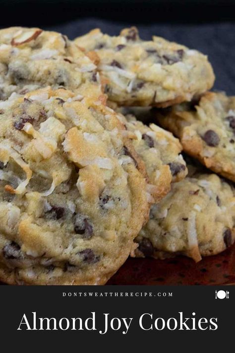 Almond Joy cookies are a blend of sweet coconut, semi-sweet chocolate chips, and sliced almonds. A delicious twist on your favorite candy bar! Almond Joy Bars Recipe, Almond Joy Bars, Candy Bar Cookies, Joy Cookies, Almond Joy Cookies, Coconut Chocolate, Chocolate Crinkle Cookies, Creative Baking, Chocolate Crinkles