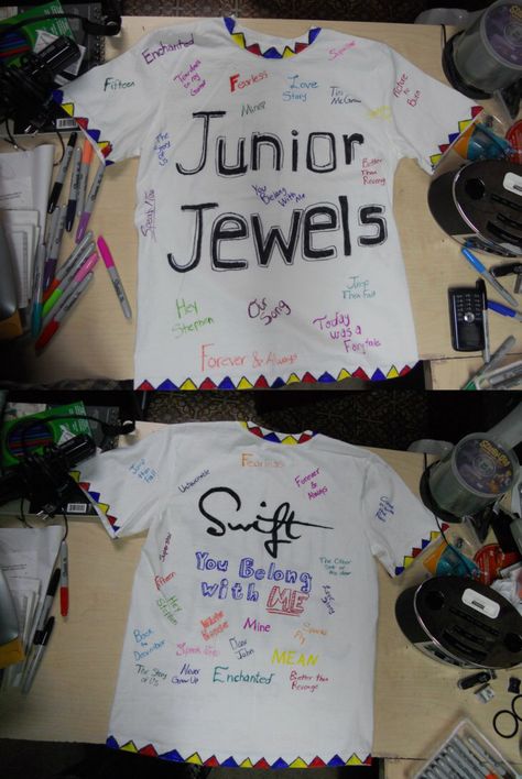 Taylor Swift Halloween Costume Junior Jewels, Junior Jewels Taylor Swift Diy, Taylor Swift Movie Theater Outfit, Taylor Swift Junior Jewels Shirt Costume, Taylor Swift Fearless Outfit Inspiration, Swiftie Inside Jokes, Taylor Swift Fearless Inspired Outfits, Taylor Swift Junior Jewels Outfit, Song Titles Aesthetic