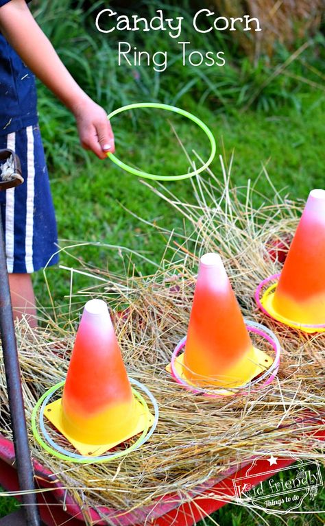 Candy Corn Ring Toss, Halloween Class Party Games, Fall Festival Activities, Fall Festival Party, Easy Diy Candy, School Fall Festival, Fall Festival Games, Kids Ring, Fall Harvest Party