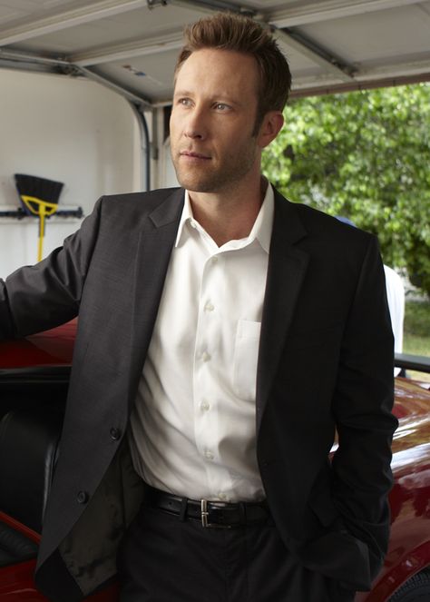 Michael Rosenbaum Michael Rosenbaum, Lex Luthor, Clark Kent, Smallville, Space Opera, Super Villains, Good Looking Men, New Series, Men's Blazer