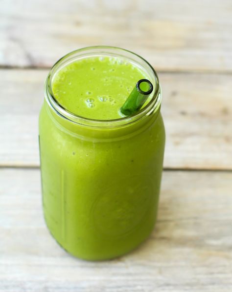 http://www.feastingonfruit.com/what-i-eat-in-a-day-hclf-vegan/ Raw Vegan Drinks, Hclf Vegan Before And After, Raw Vegan Fruit, Raw Vegan Meal Plan 21 Days, High Carb Vegan, Raw Vegan Smoothie, Pesto Zoodles, Hclf Vegan, Raw Vegan Diet