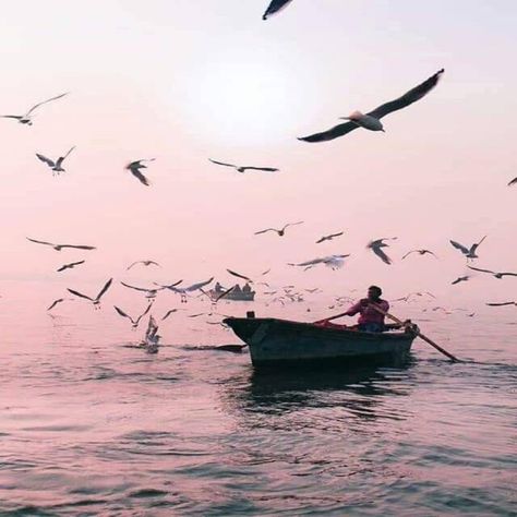 Banaras Photography, Indian Landscape, Ganga River, India Photography, Yoga Travel, Yoga And Meditation, Boat Art, Landscape Art Painting, India Tour