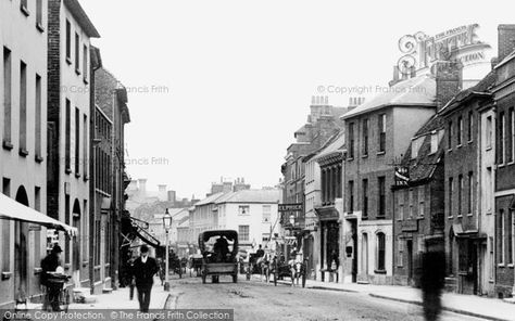 Farnham, West Street 1899 Farnham Surrey, Family History, Devon, Old Photos, Castle, Street View, England, Road, History