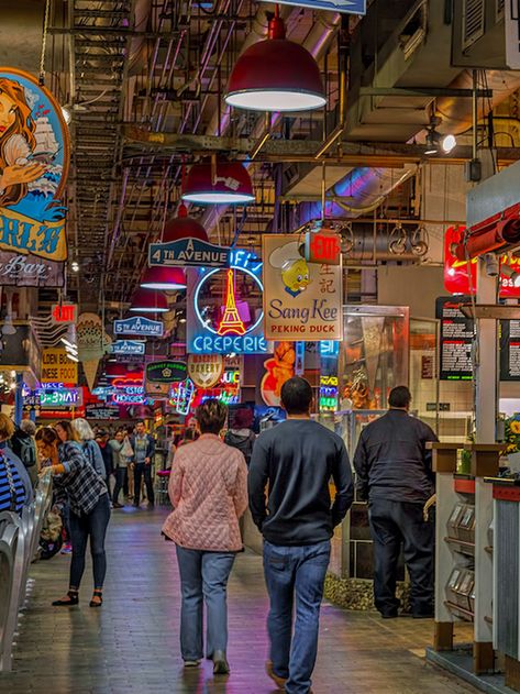 Reading Market Philadelphia, Reading Terminal Market Philadelphia, Philly Aesthetic, Philadelphia Aesthetic, Philadelphia Food, Philadelphia Recipes, Reading Terminal Market, Philadelphia Usa, Visit Philly