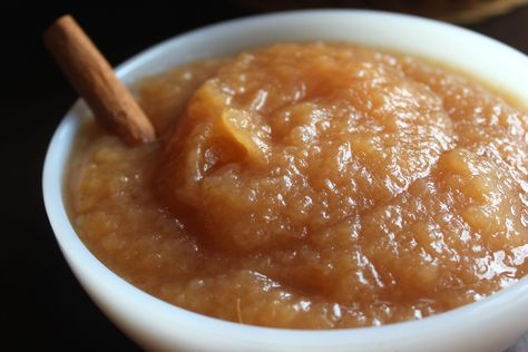 Salted Caramel Applesauce | Rooted in Foods Caramel Apple Sauce, Pressure Cooker Applesauce, Instant Pot Applesauce, Make Applesauce, Slow Cooker Applesauce, Apple Sauce Recipes, Homemade Applesauce, Apple Sauce, Flavored Syrup