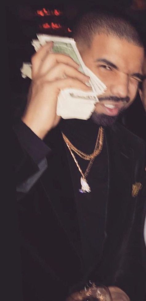 d r a k e | Drake wallpapers, Drake photos, Drake iphone wallpaper Drake, Wallpapers, Money, Iphone