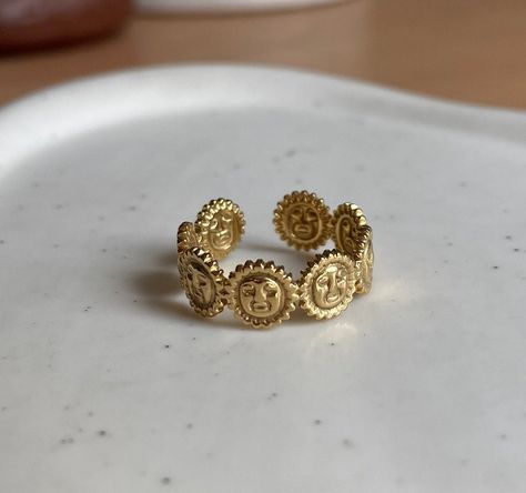 Sunny Faces Adjustable Ring, Sun Faces 18k Gold Plated Ring, Boho Sun Ring - Etsy Plated Gold Ring, Gold Hippie Rings, Gold Adjustable Ring, Gold Crystal Ring, Boho Rings Aesthetic, Boho Gold Rings, Funky Gold Rings, Sun Ring Gold, Simple Gold Rings Indian