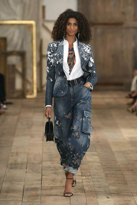 Ready To Wear 2024 Summer, Ralph Lauren 2024, Summer2024 Outfits, Ready To Wear 2024, Ralph Lauren Ready To Wear, Denim 2024, Jean Fashion, Denim Ideas, Designer Denim