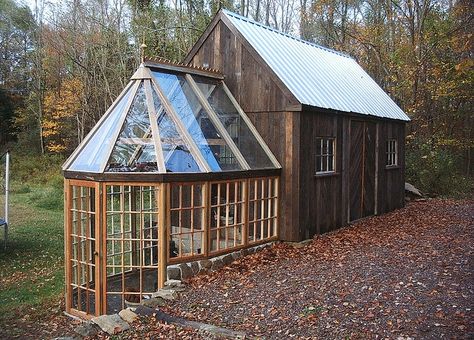 Garden Shed Ideas | Beautiful glass house attached to small barn *dreamy* Landscaping Patio, Victorian Greenhouses, Small Barn, Green Houses, Backyard Greenhouse, Greenhouse Plans, Garden Sheds, Web Images, Tiny Spaces