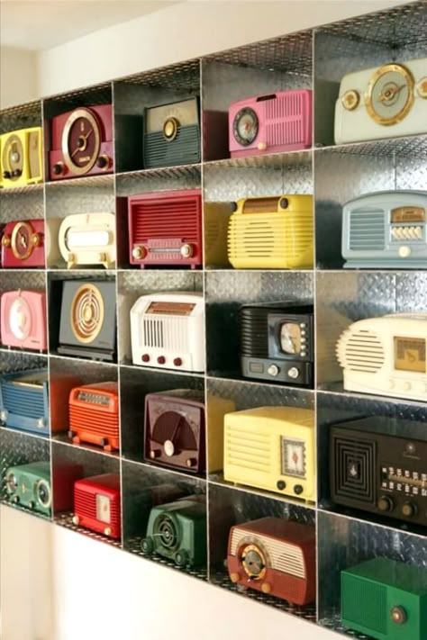 Fotocamere Vintage, Cool Collections, Old Radio, Radio Vintage, Decor Ikea, Retro Radio, Retro Love, Interior Vintage, Antique Radio