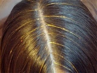 How to Tie Hair Tinsel « Etiquette :: WonderHowTo Glitter Hair Strands, Diy Hair Tinsel, How To Tie Hair, Tinsel Hair, Hair Tinsel, Catty Noir, Fairy Hair, Tie Hair, Hair Drawing