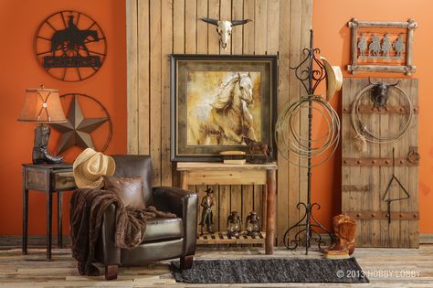 We love the use of old and new in this western retreat.  Create character by adding in personal items from the shed or barn. Old Western Decor, Western Living Rooms, Western Living Room Decor, Western Living Room, Western Wall Decor, Bedroom Inspirations Minimalist, Western Rooms, Western Bedroom, Rustic Western Decor