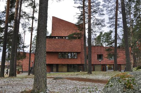 Spotlight: Alvar Aalto Critical Regionalism Architecture, Critical Regionalism, Villa Mairea, Alvar Aalto Architecture, Alvar Alto, Architectural Competition, Brick Architecture, Nordic Modern, Space Architecture