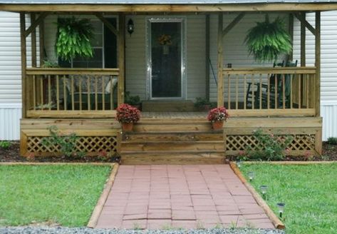 porches for long singlewide trailors | Mobile Home Front Porch Pictures Manufactured Home Porch Ideas, Mobile Home Porches, Mobile Home Deck, Front Porch Pictures, Manufactured Home Porch, Mobile Home Front Porch, Veranda Design, Mobile Home Makeovers, Mobile Home Renovations