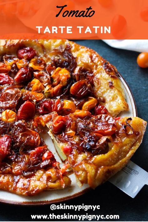 Tarte Tartin Recipe, Tomatoe Tart Recipes, Tomato Tarte, Tart Tartin Recipe, Tomato Tart Tatin Recipe, Rhubarb Tarte Tatin, Tomato Onion Tart Puff Pastry, Tart Tatin Savory, Tomato Tart Puff Pastry