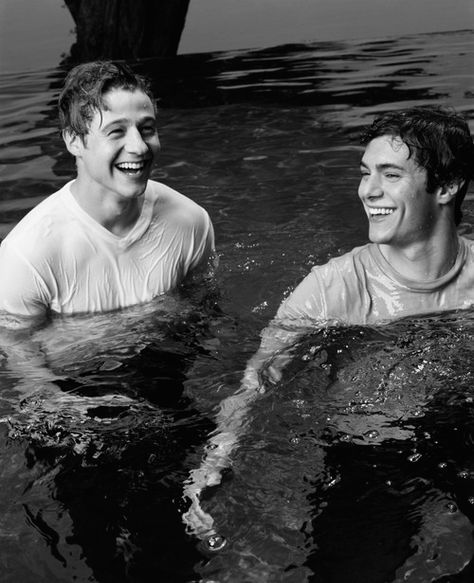 Ben McKenzie and Adam Brody - OC throwback Sandy Cohen, Benjamin Mckenzie, Oc California, Ben Mckenzie, Adam Brody, Series Quotes, Septième Art, I Love Cinema, The Oc