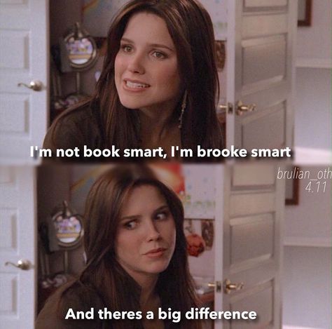 Brooke Davis Brooke Aesthetic, Brooke Davis Quotes Inspiration, Brooke Core, Brooke Davis Outfits Season 1, Brooke Davis Aesthetic, Brooke Davis Outfits, Brooke Davis Quotes Sassy, Brooke Davis Icons, Brooke Davis Season 1