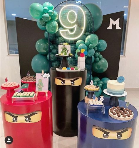 Ninjago Balloon Arch, Ninjago Balloons, Ninja Lego, Lego Ninjago Birthday, Ninjago Birthday Party, Lego Themed Party, Ninjago Birthday, Ninjago Party, Ninja Birthday