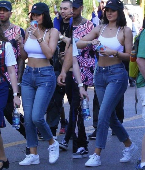 Kylie Jenner 2017 Style, Kylie Jenner Outfits Summer, Kylie Jenner King Kylie, Kylie 2016, Kardashian Aesthetic, Kylie Jenner 2017, Kylie Jenner Body, Kylie Jenner Outfits Casual, Amusement Park Outfit