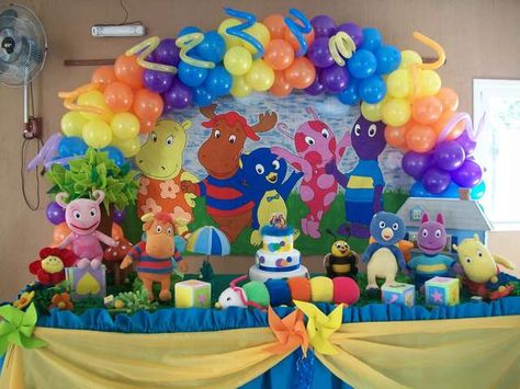 Backyardigans Party. Now where do i find all those dolls?? Backyardigans Birthday Party, 5th Birthday Party Ideas, 1st Birthday Themes, Baby Boy 1st Birthday, Kids Party Themes, 14th Birthday, Baby 1st Birthday, 3rd Birthday Parties, Baby First Birthday