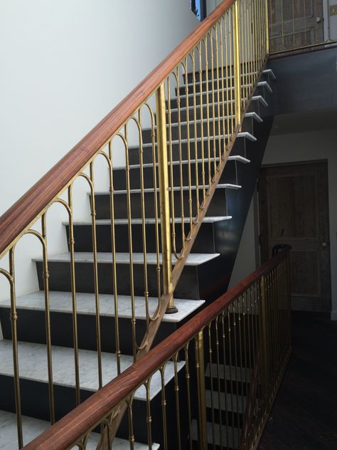 railings with brass and wood Gold Railing, Brass Staircase, Brass Railing Staircases, Shelves With Brass Railing, Copper Railing Stairs, Brass Stair Railing, Brass Railing, Brass Railing For Shelves, Bar With Brass Railing