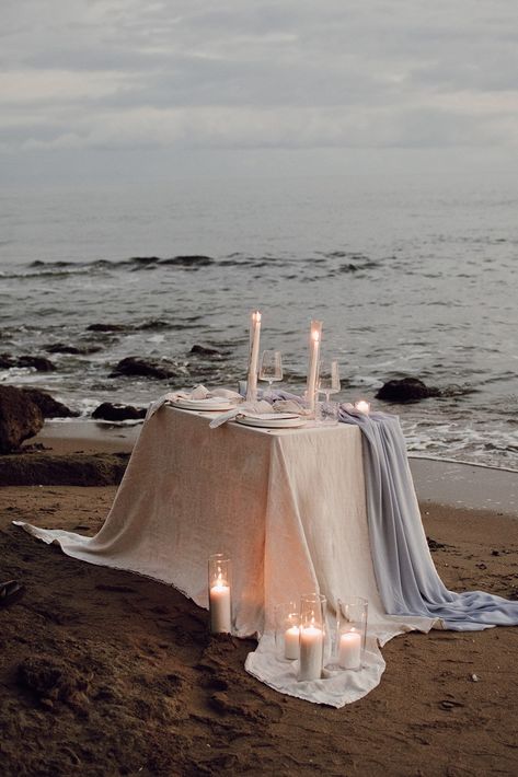 Beach Wedding For Two, Elopement Beach Dress, Wedding With View, Candlelight Elopement, Sunset Beach Elopement, Intimate Elopement Wedding, Micro Wedding Ideas Beach, Beach Dinner Decor, Beach Elopement Decor