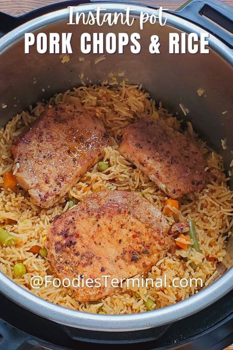 Instant Pot Pork Chops and Rice Instapot Pork Chops, Pork Loin Steak Recipes, Pressure Cooker Pork Loin, Pork And Rice Recipes, Pressure Cooker Pork Chops, Cheesy Pork Chops, Braised Pork Chops, Pork Chops And Rice, Instant Pot Pork Chops