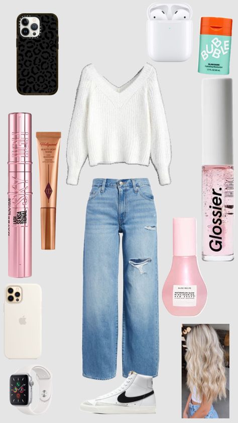 Jeans Outfit Shuffles, Preppy Flare Jeans Outfit, Cute Preppy Jeans, Jeans Preppy Outfit, Preppy Jeans Outfit, Preppy Outfits With Jeans, Preppy Outfits Aesthetic, Preppy Spring, Flare Jeans Outfit