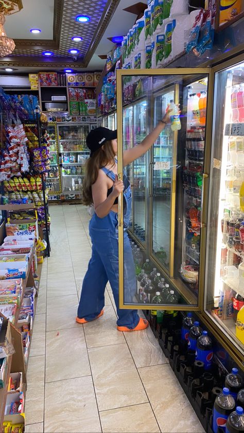 Bodega Pictures, Bodega Aesthetic, Nyc Bodega, Nyc Shoot, Picture Ideas, Casual Outfit, Mood Boards, Dream Life, Bucket List