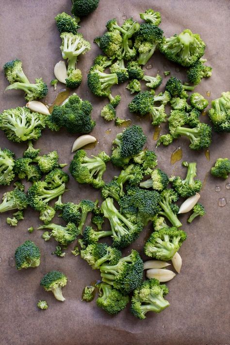 Roasted Broccoli-Pepita Pesto Pasta (vegan, gluten-free) Pesto Pasta Vegan, Roasted Broccoli, Pesto Pasta, Brussel Sprout, Vegan Gluten Free, Pesto, Broccoli, Basil, A Food