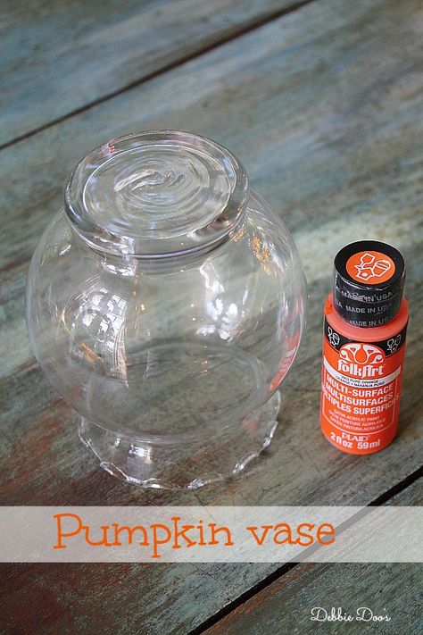 Glass vase pumpkin idea Cute Fall Crafts, Glass Vases Decor Ideas, Halloween Vase, Pumpkin Idea, Fall Crafts For Adults, Frugal Wedding, Pumpkin Vase, Glass Vase Decor, Pinterest Crafts