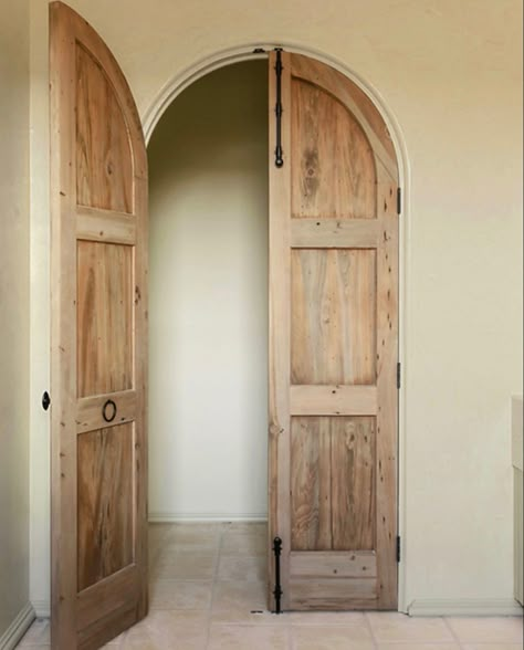 Arched Door Bedroom, Rustic Arch Door, Round Interior Doors, Modern Mediterranean Interior Doors, Antique Arched Doors, Wood Arched Door, Rustic Wooden Doors, Arch Wood Door, Arched Double Doors Interior