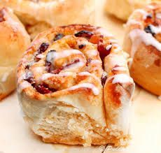 Image result for paul hollywood chelsea buns Paul Hollywood Bread Recipes, Chelsea Bun Recipe, Paul Hollywood Bread, Paul Hollywood Recipes, Chelsea Buns, British Baking Show Recipes, British Bake Off Recipes, Chelsea Bun, British Baking Show