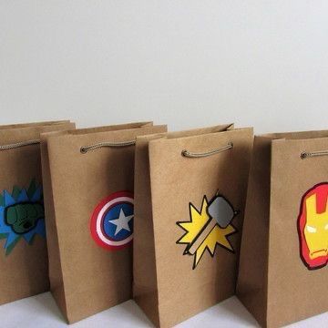 Avengers Goodie Bags Ideas, Marvel Birthday Party Decorations, Marvel Birthday Party, Superhero Birthday Cake, Avenger Birthday Party, Avengers Party, Spiderman Party, Avengers Birthday