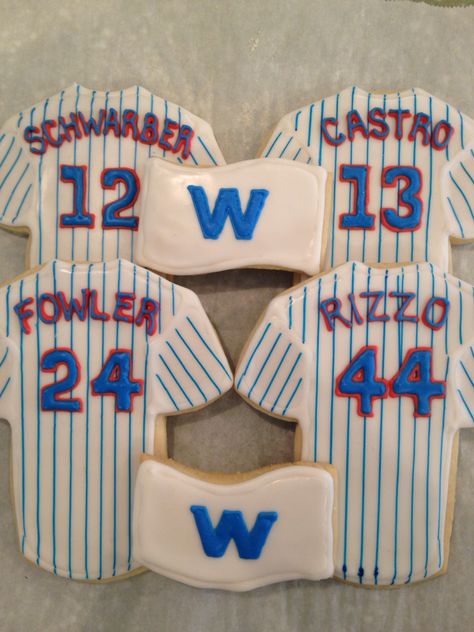 Chicago Cubs Cubs Cookies, Chicago Cubs Birthday Party, Chicago Cubs Birthday, Cubs Birthday Party, Cubs Cake, Real Country Music, Baseball Ideas, Baseball Theme Party, Baseball Birthday Party