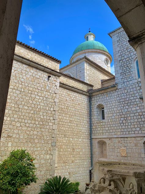 Monte Cassino Abbey, Lazio, Italy Castelmezzano Italy, Montefollonico Italy, Monte Cassino Italy, Castello Del Poggio Moscato, Villa Corsini Mezzomonte, Italy, Architecture