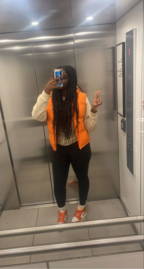 Air Jordan 1 Starfish Outfit Women, Outfits With Starfish Jordans, Jordan Starfish Outfit Women, Leggings Air Force 1 Outfit, Leggings With Jordans Outfit, Outfits For Orange Dunks, Orange And Brown Jordan 1 Outfit, Orange Cargo Pants Outfit Black Women, Orange Jordans Outfit For Women