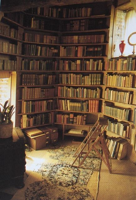 Tower Library, Vita Sackville West, Lots Of Books, Dream Library, Beautiful Library, Old Library, Book Room, Personal Library, Home Libraries