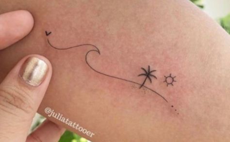 Cute Tattoos For Women | Fashionisers© Live Aloha Tattoo, Small Tropical Tattoos For Women, Beach Foot Tattoos For Women, Flip Flop Tattoos For Women, Simple Beach Tattoos, Dainty Beach Tattoos, Beach Theme Tattoos Women, Small Beachy Tattoos, Small Tropical Tattoo