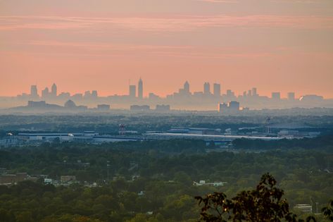 Skyline Drawing, Atlanta Skyline, Skyline Painting, Buildings Photography, Atlanta Photography, Architecture Design Drawing, City Background, City Drawing, Living Modern