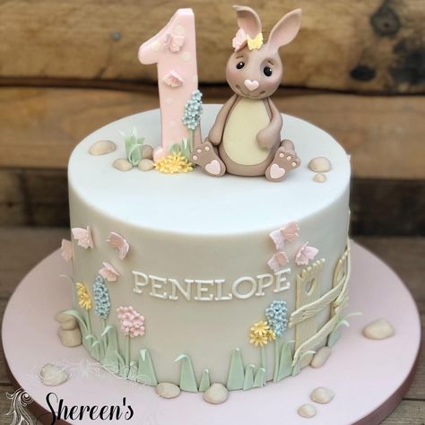 Birthday Bunny Cake, Birthday Cake 1st, One Year Birthday Cake, Baby 1st Birthday Cake, Bunny Butterfly, Butterfly Pastel, Bunny Birthday Cake, Girls First Birthday Cake, Tårta Design