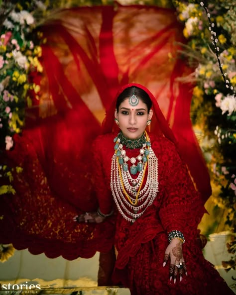 Nayantara Wedding Look, Nayanthara Wedding, Types Of Necklaces, Bride Head, Jewellery Trends, God Father, Instagram Queen, Bridal Necklace Set, Bollywood Wedding